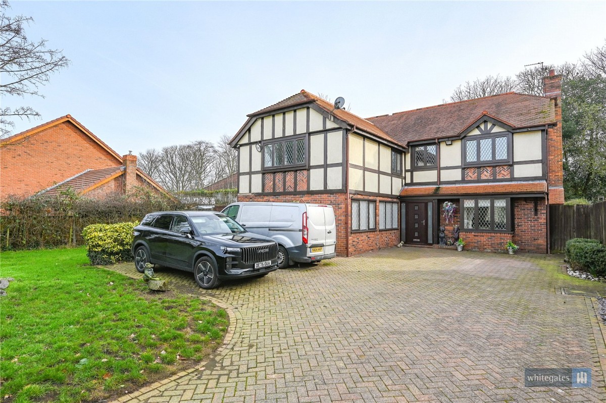 Spacious Five-Bedroom Family Home in Eccleston Park