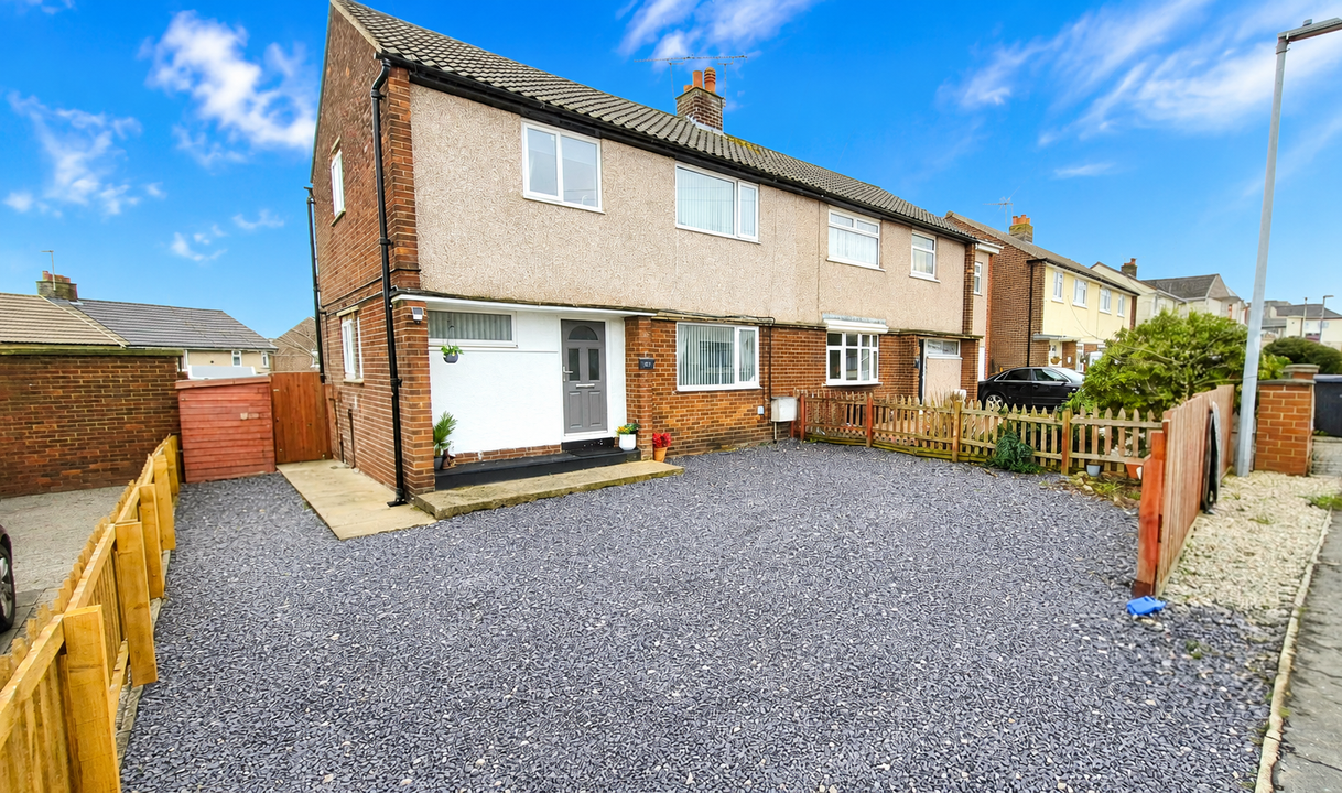 Investment Opportunity: Semi-detached in Sought-after Burntwood