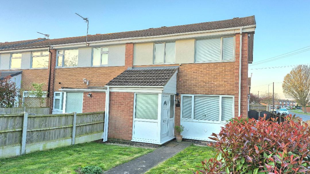 Spacious 3-Bed End Terrace in Whitby