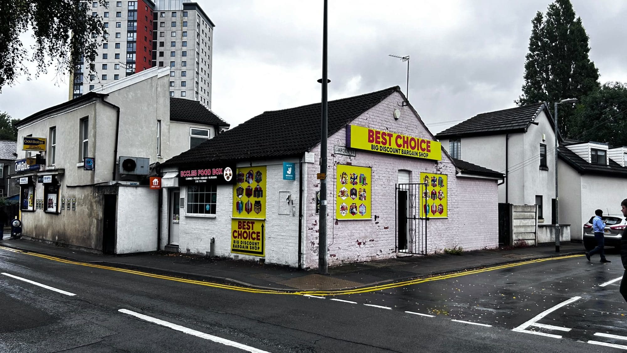 Prime Takeaway with Flat in Busy Eccles Location
