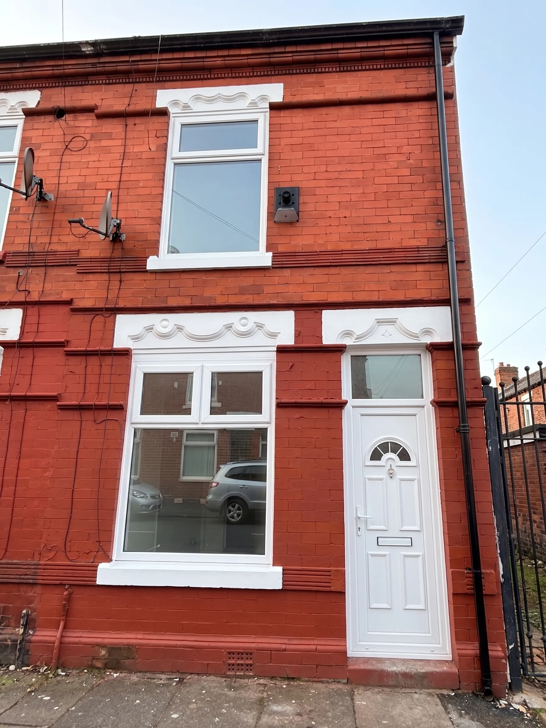 Newly Refurbished 2 Bed House To Let in Longsight