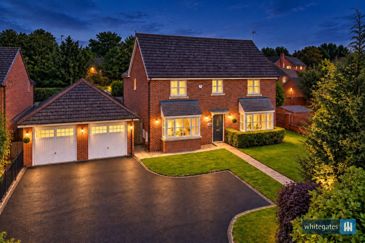 Spacious 4-Bed in Prime Huyton Location
