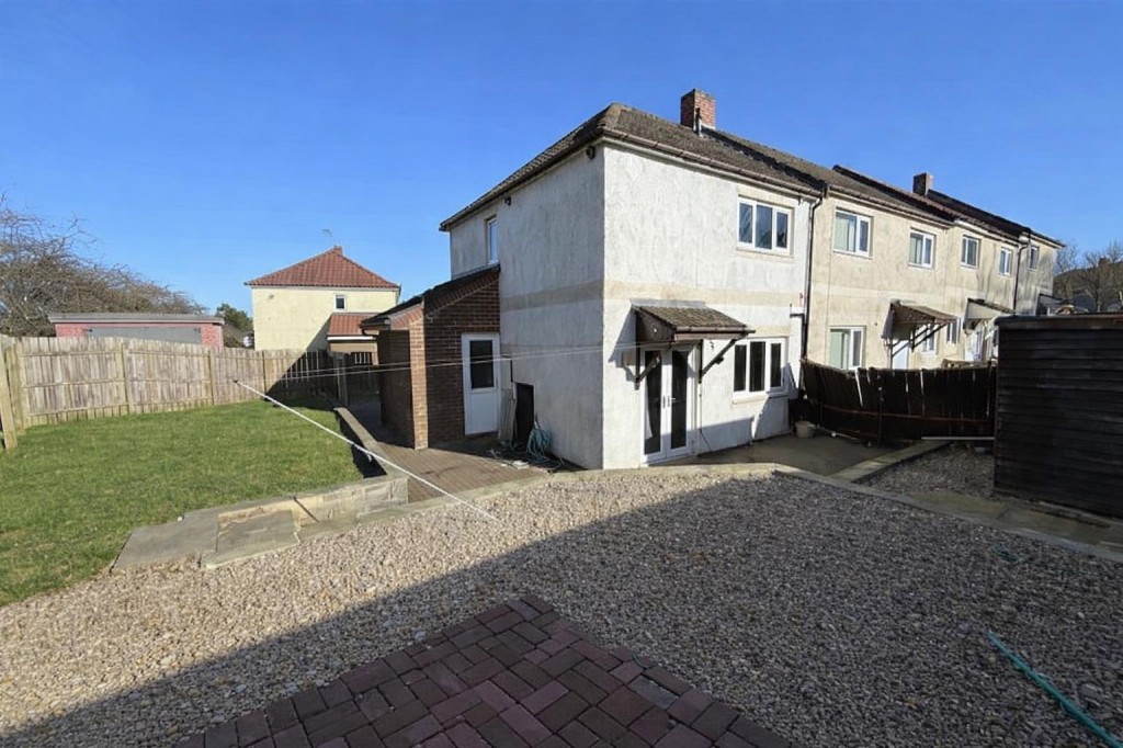 Charming End-Terrace Investment Opportunity in Stanley