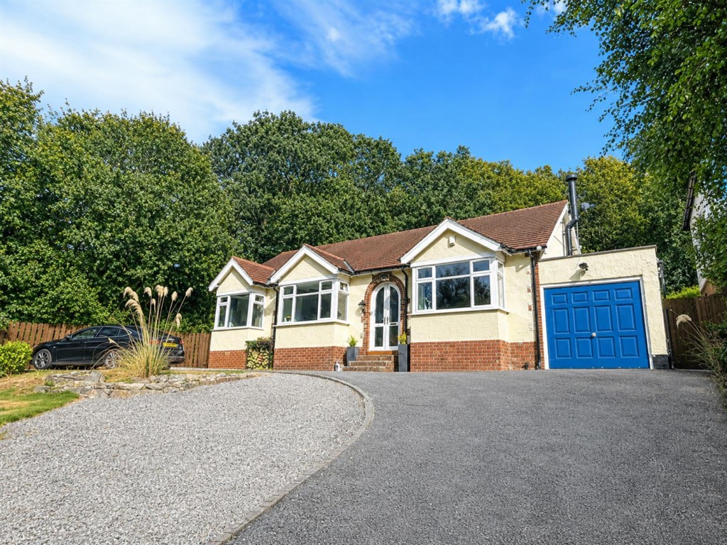 Spacious 3-Bedroom Bungalow in Stocksfield – No Onward Chain!