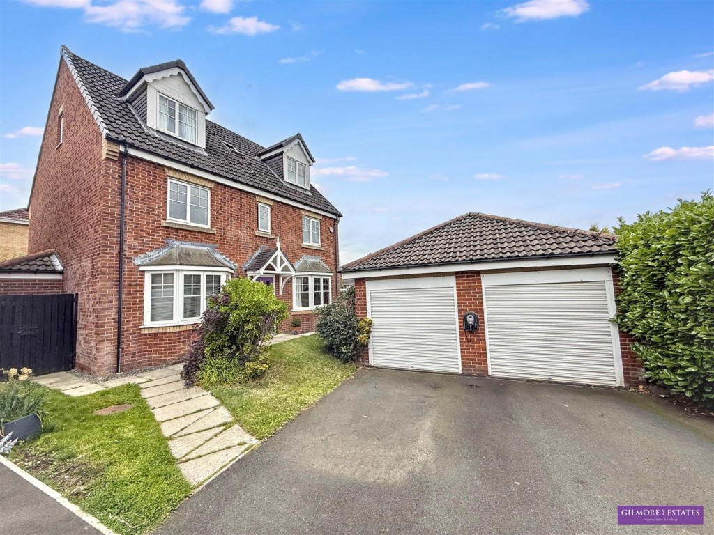 Impressive 6-Bedroom Detached House in Prudhoe