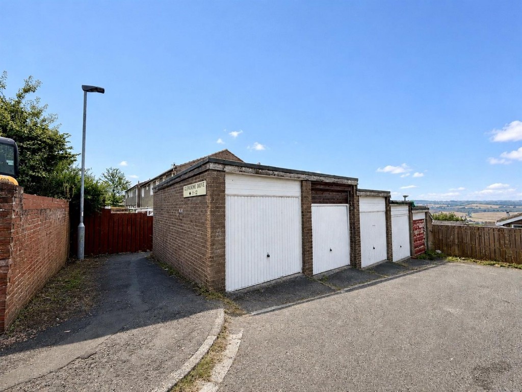 Secure Garage Investment Opportunity in Prudhoe
