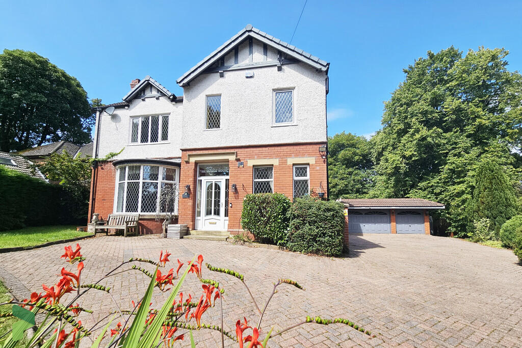 Charming Victorian Detached in Desirable Darwen Location