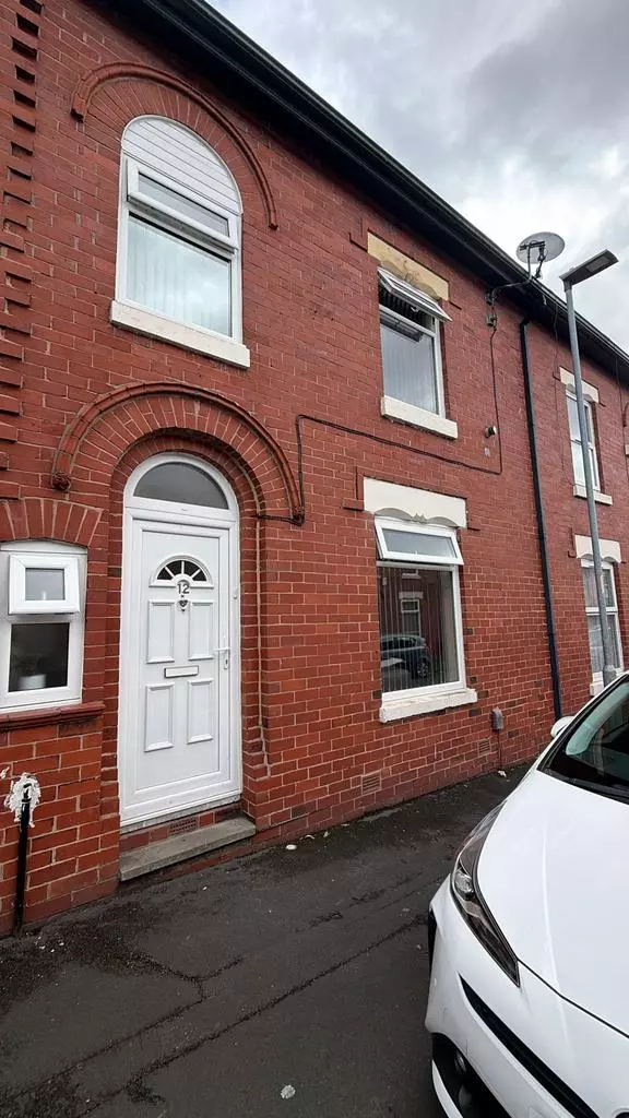 Impressively Renovated 4-Bedroom on Elmfield Street