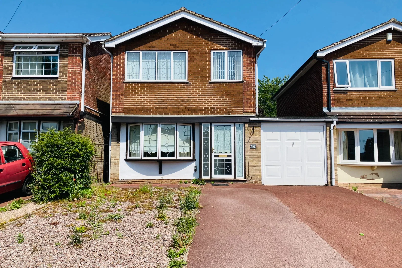 Investment Opportunity: 3-Bed Detached in Overseal